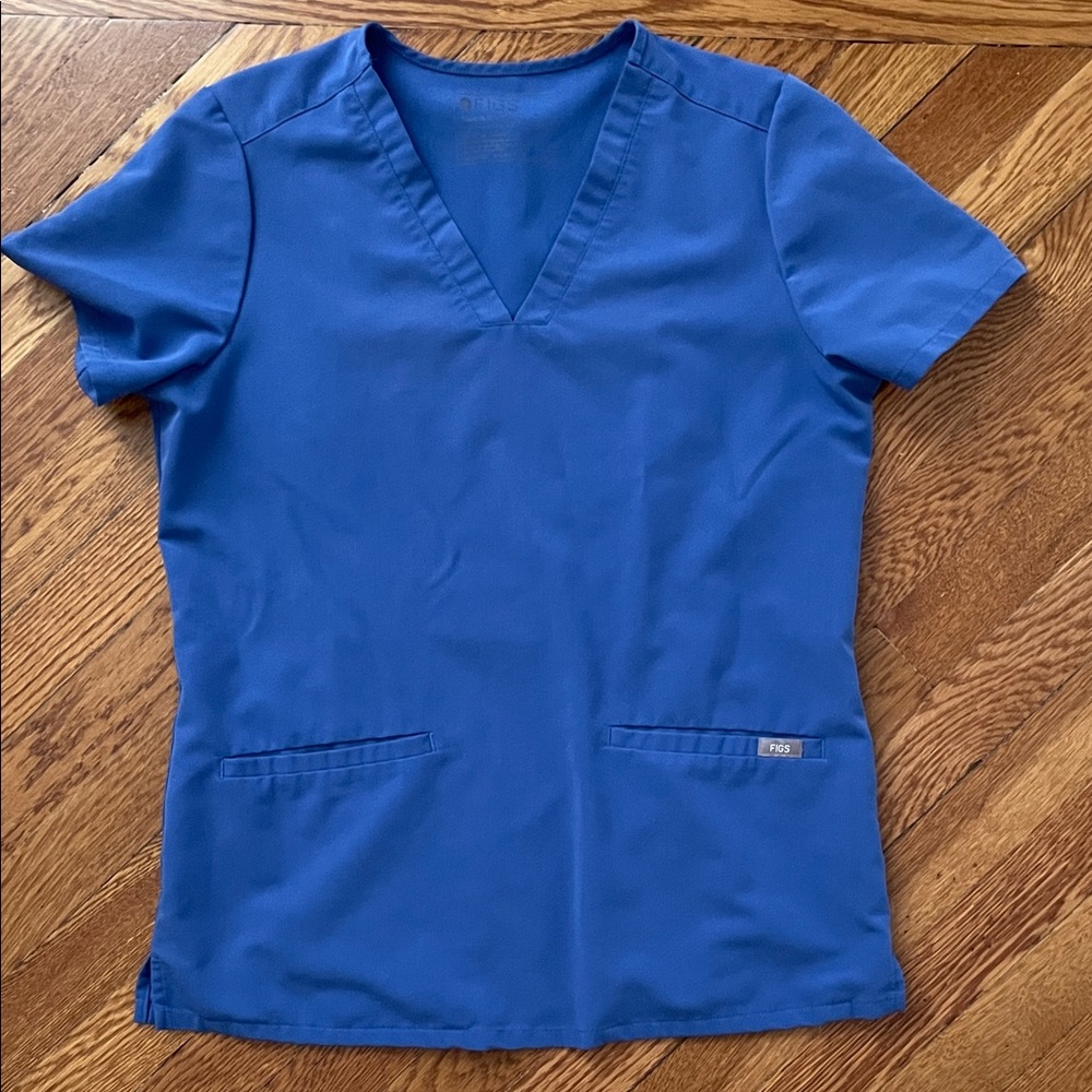 FIGS 2-Pocket Scrub Top